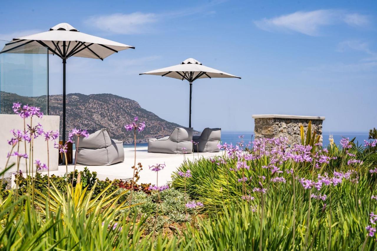 Istia Luxury Villas Karpathos Exteriör bild