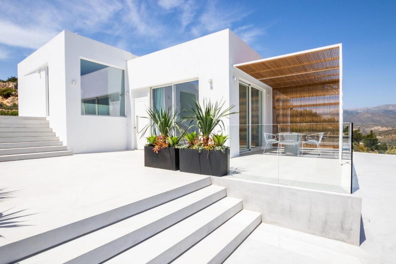 Istia Luxury Villas Karpathos Exteriör bild