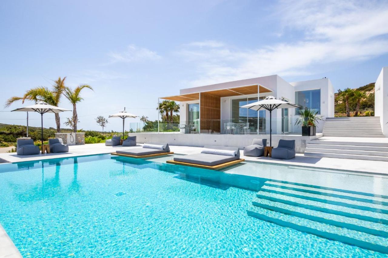 Istia Luxury Villas Karpathos Exteriör bild